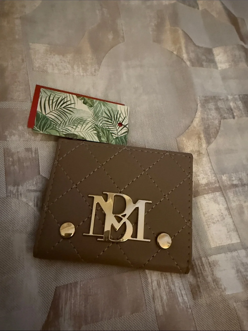 NWT BADGLEY MISCHKA SHORT CARD WALLET